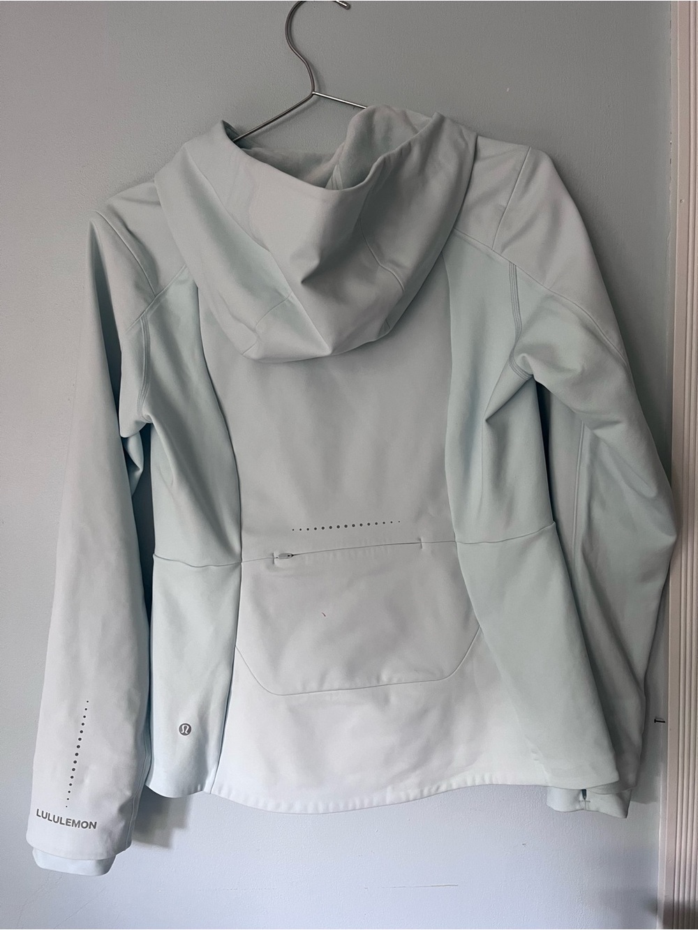 Lululemon Cross Chill Jacket RepelShell - Picture 2 of 6